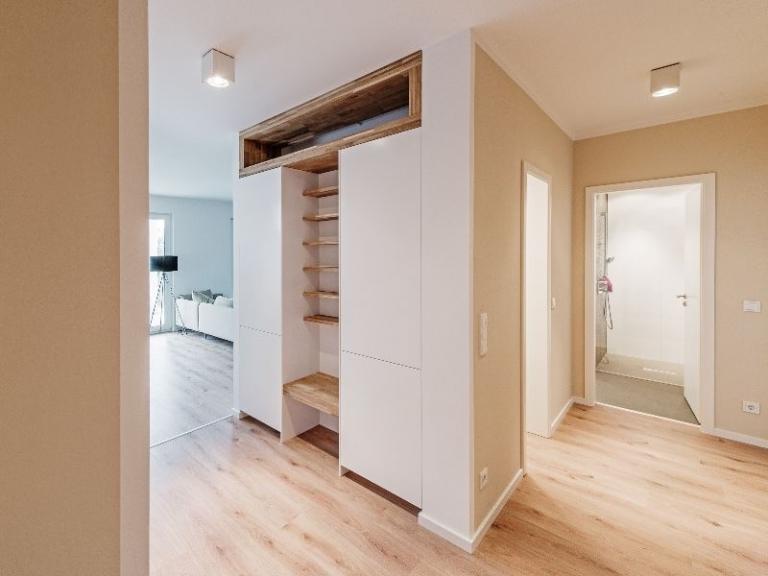 Einbauschrank im Flur